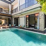 Newly Renovated Trendy 4Bd Pvt Villa In Seminyak