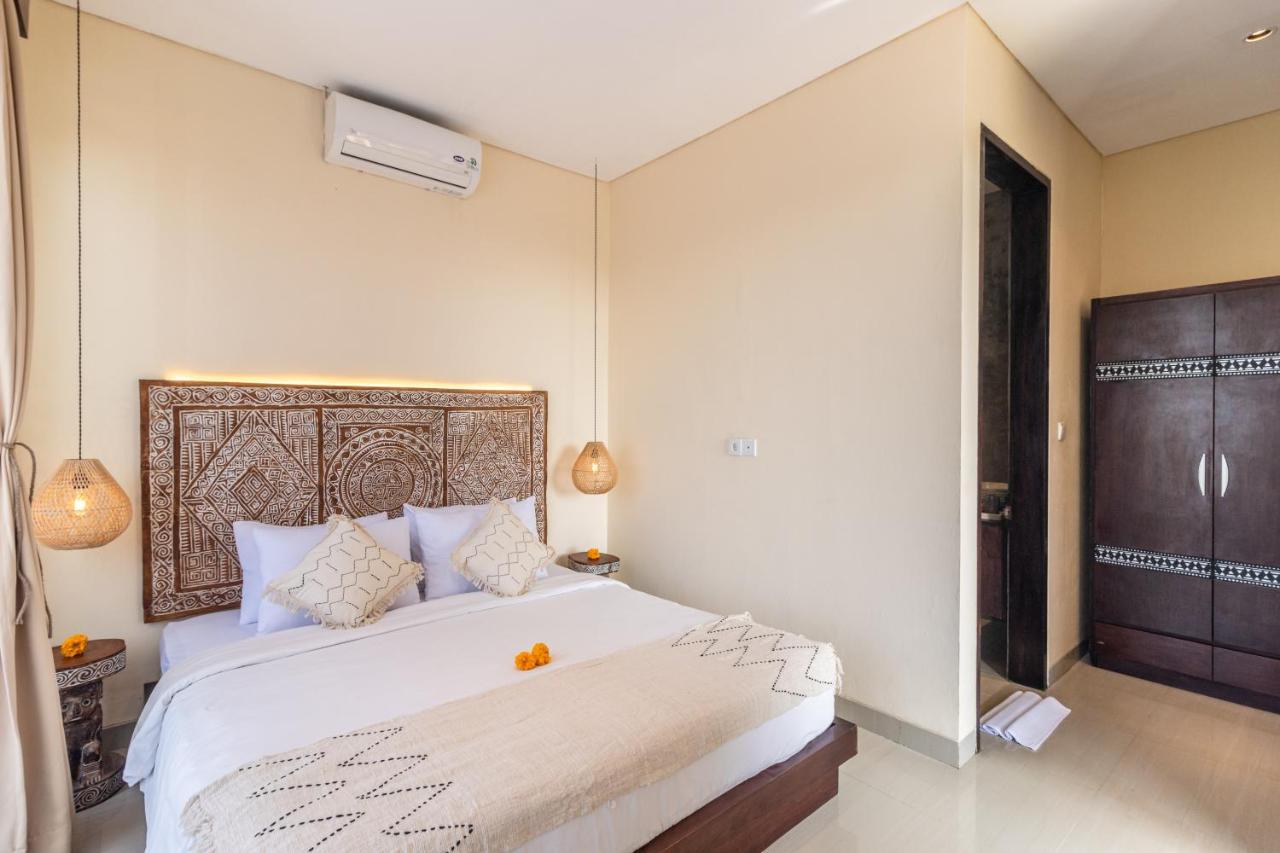 Newly Renovated Trendy 4bd Pvt In Villa Seminyak (Bali)