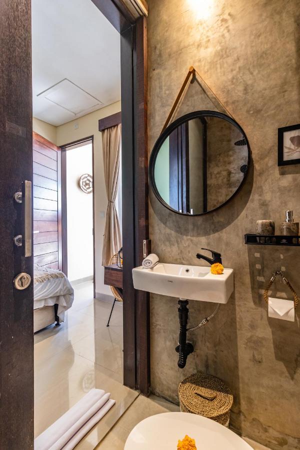Newly Renovated Trendy 4bd Pvt In Villa