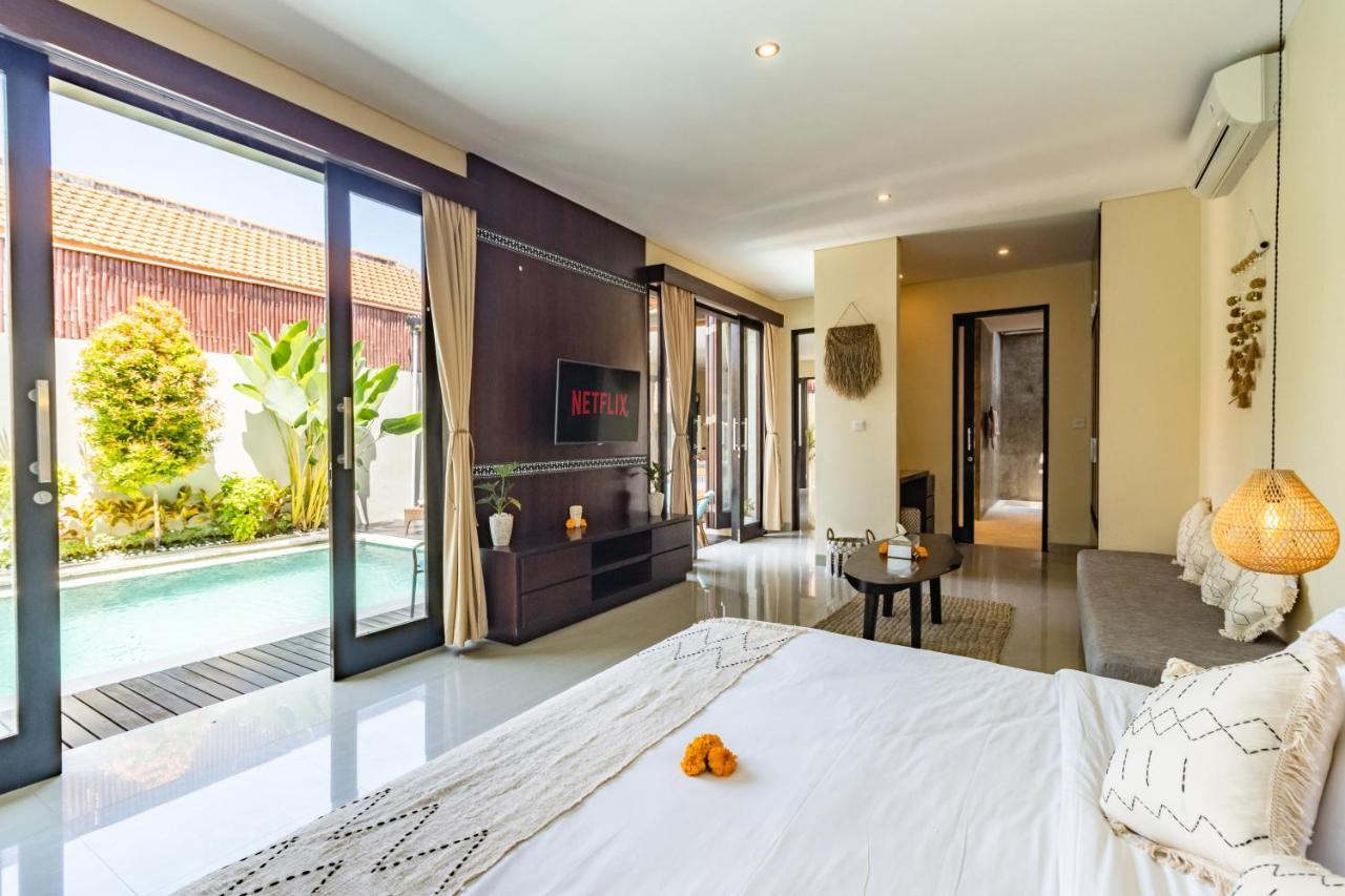 Newly Renovated Trendy 4bd Pvt In Villa Seminyak (Bali)