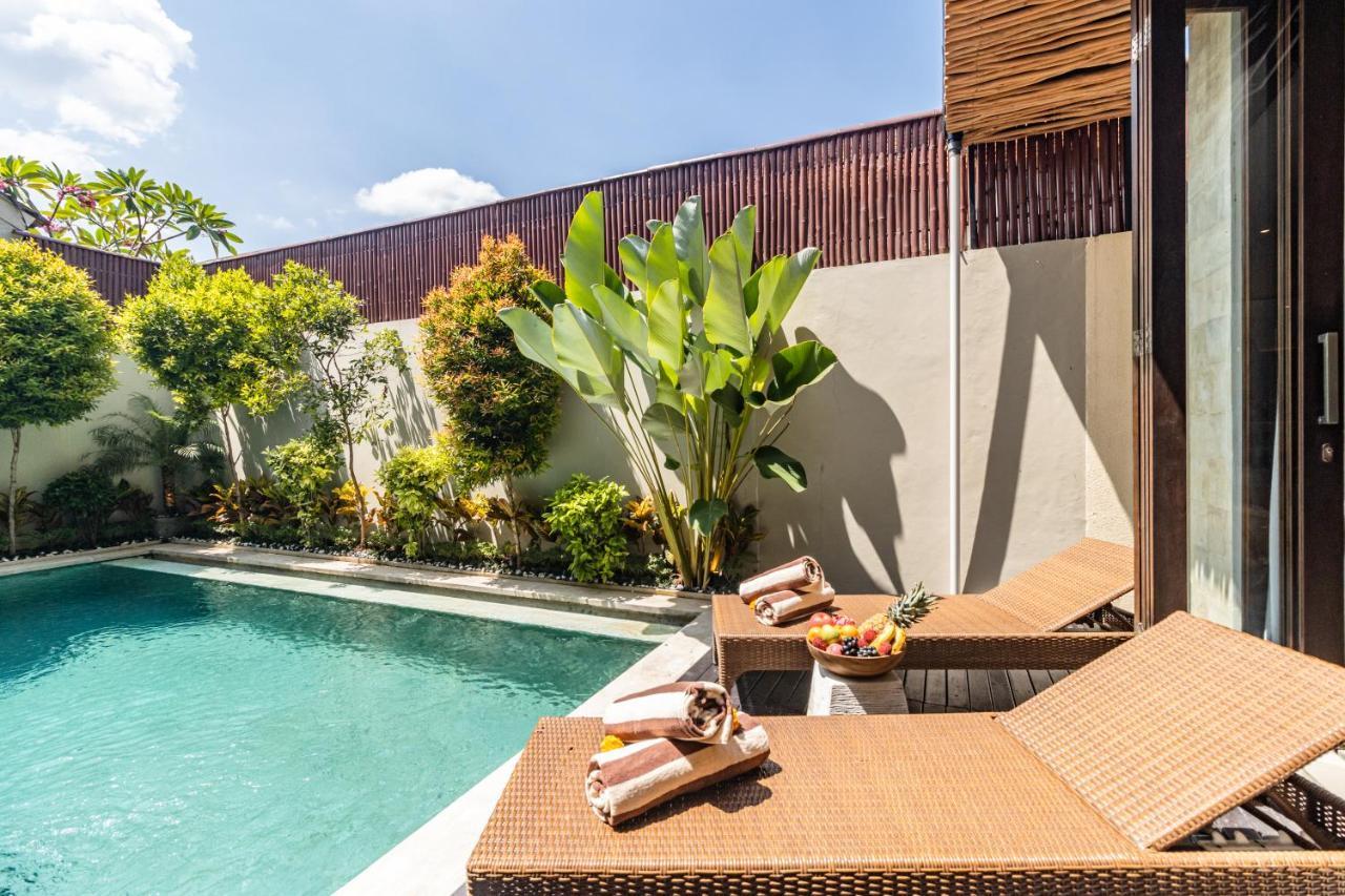 Villa Newly Renovated Trendy 4bd Pvt In Seminyak (Bali)